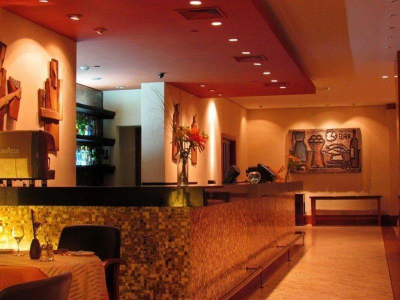 Mantra Resort Spa & Casino La Barra Exterior photo